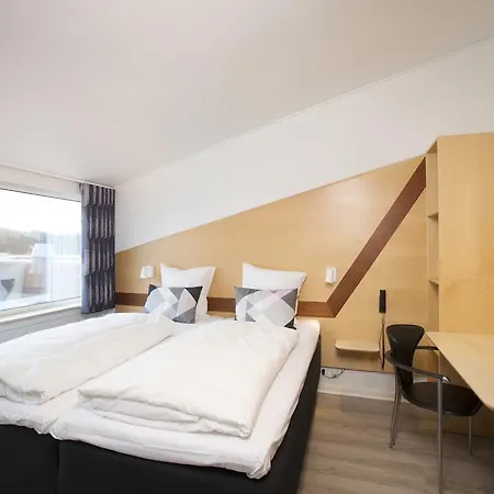 فندق Hedegaarden 3*