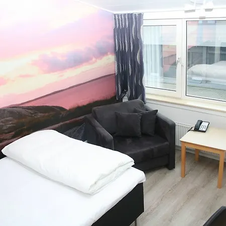 Hedegaarden 3*